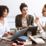 Aspek Ekonomi & Letak Astronomis: Hubungan Lengkap